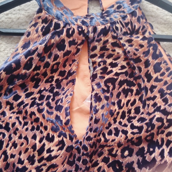 Catherine Malandrino Women Flowy Top - Picture 4 of 8